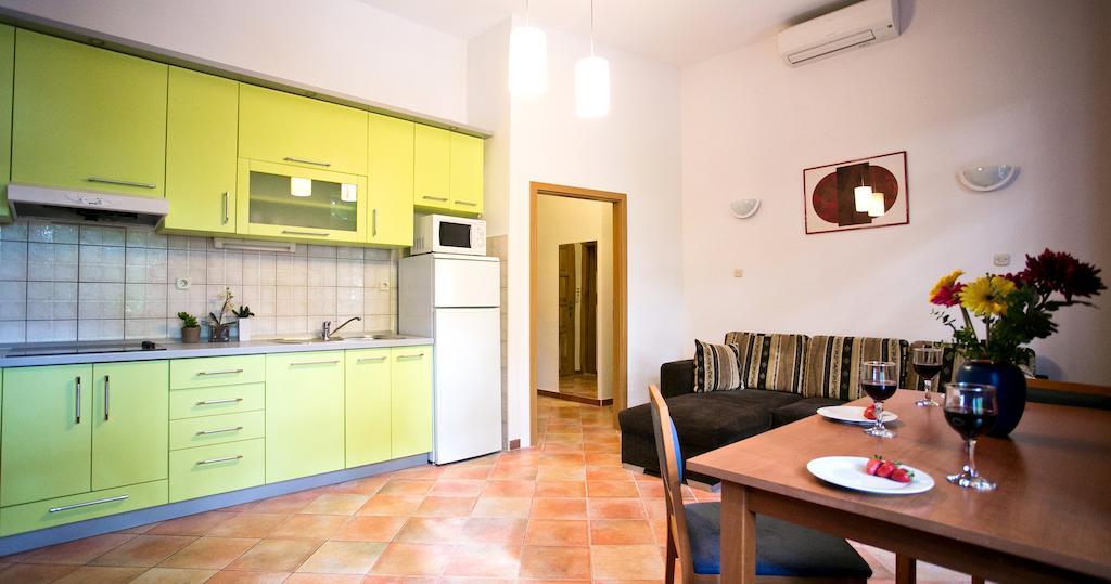 Epicenter Apartments Сплит Номер фото